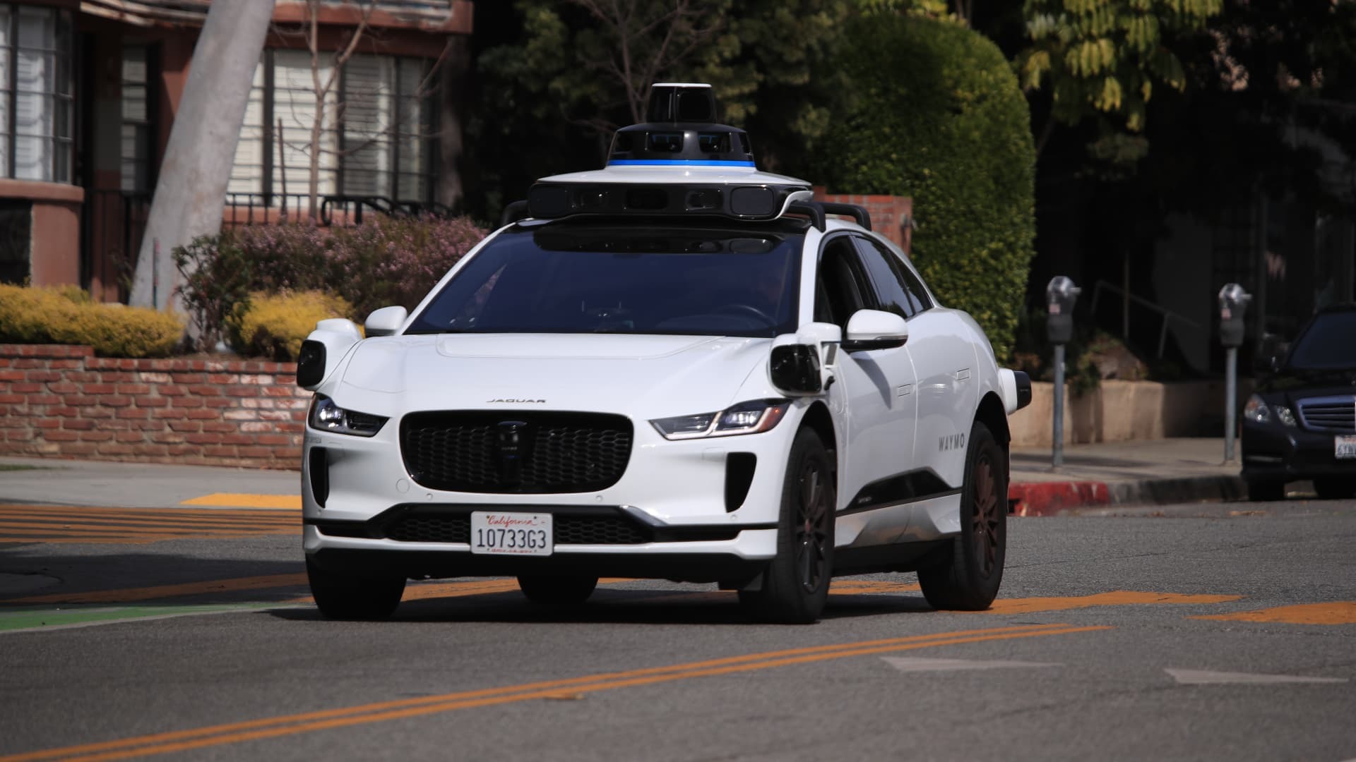 Otonom Waymo taksiler Austin’de hizmete başladı