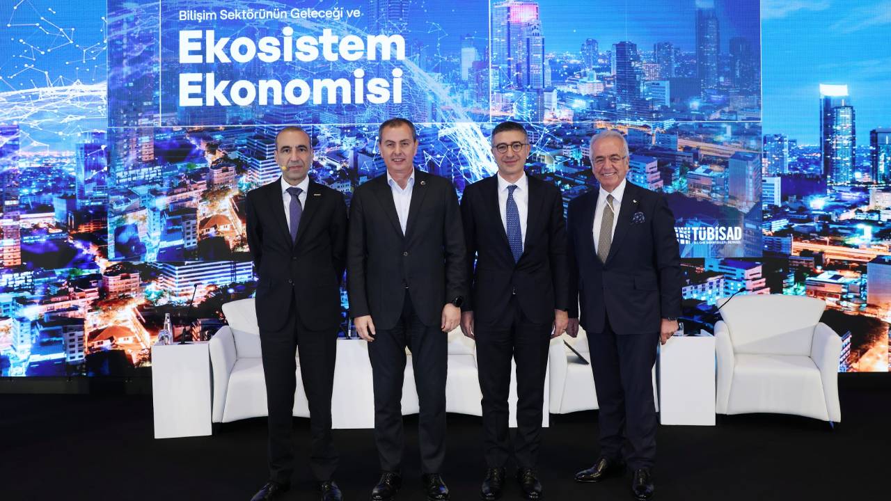 Türkiye’nin geleceği bilişim sektöründe şekillenecek!