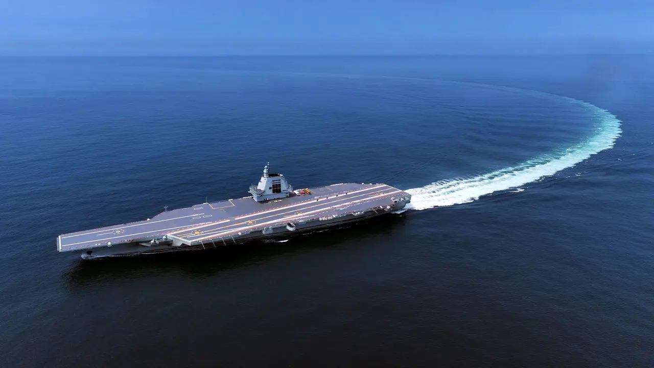 Çin, nükleer uçak gemisi geliştirmeye başladı!