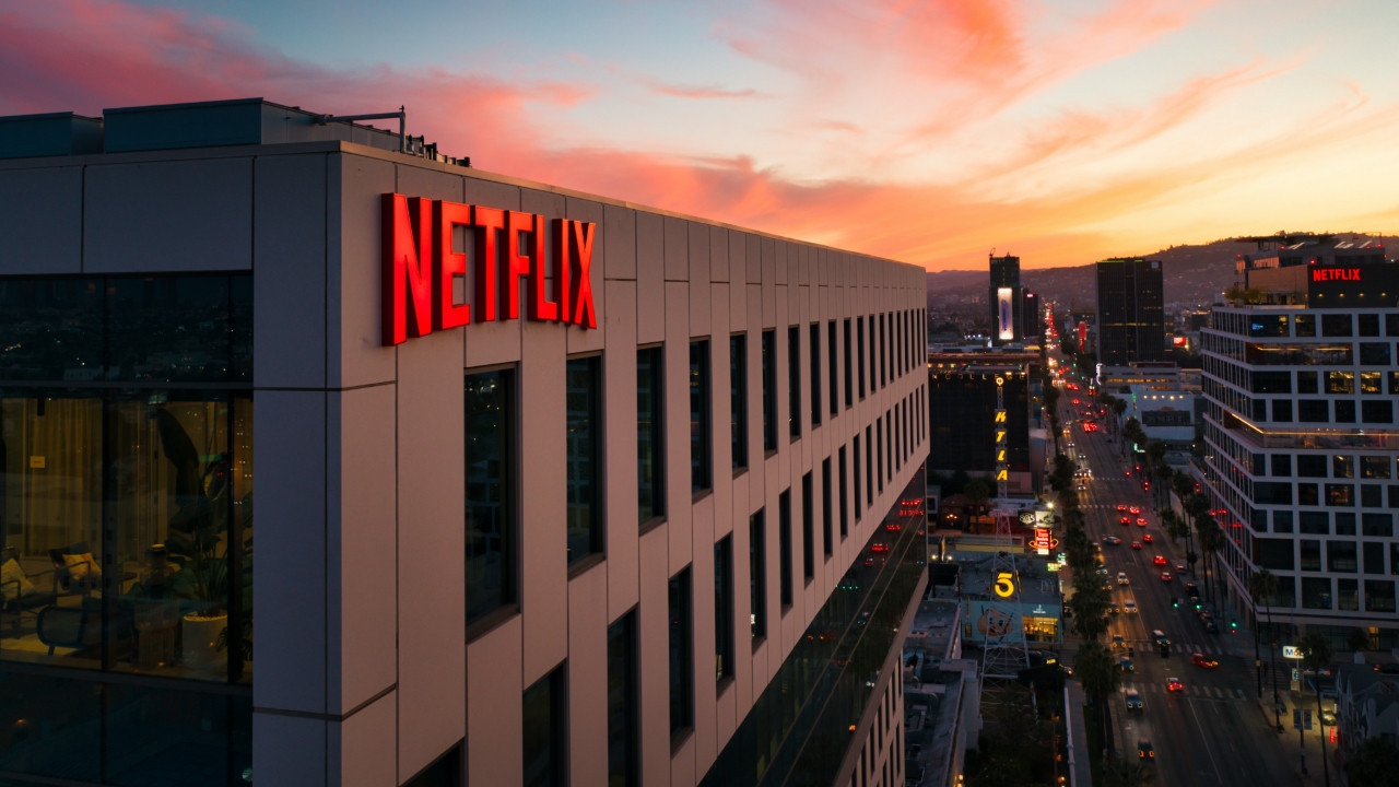 Netflix, gelirini ikiye katladı!
