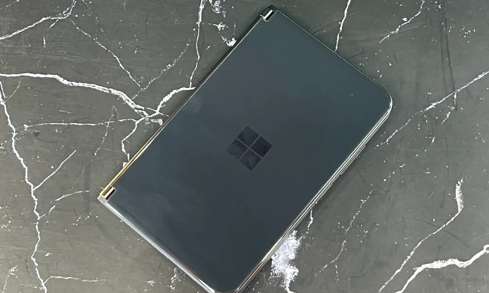 Microsoft yeni bir Surface Duo için mi çalışıyor?