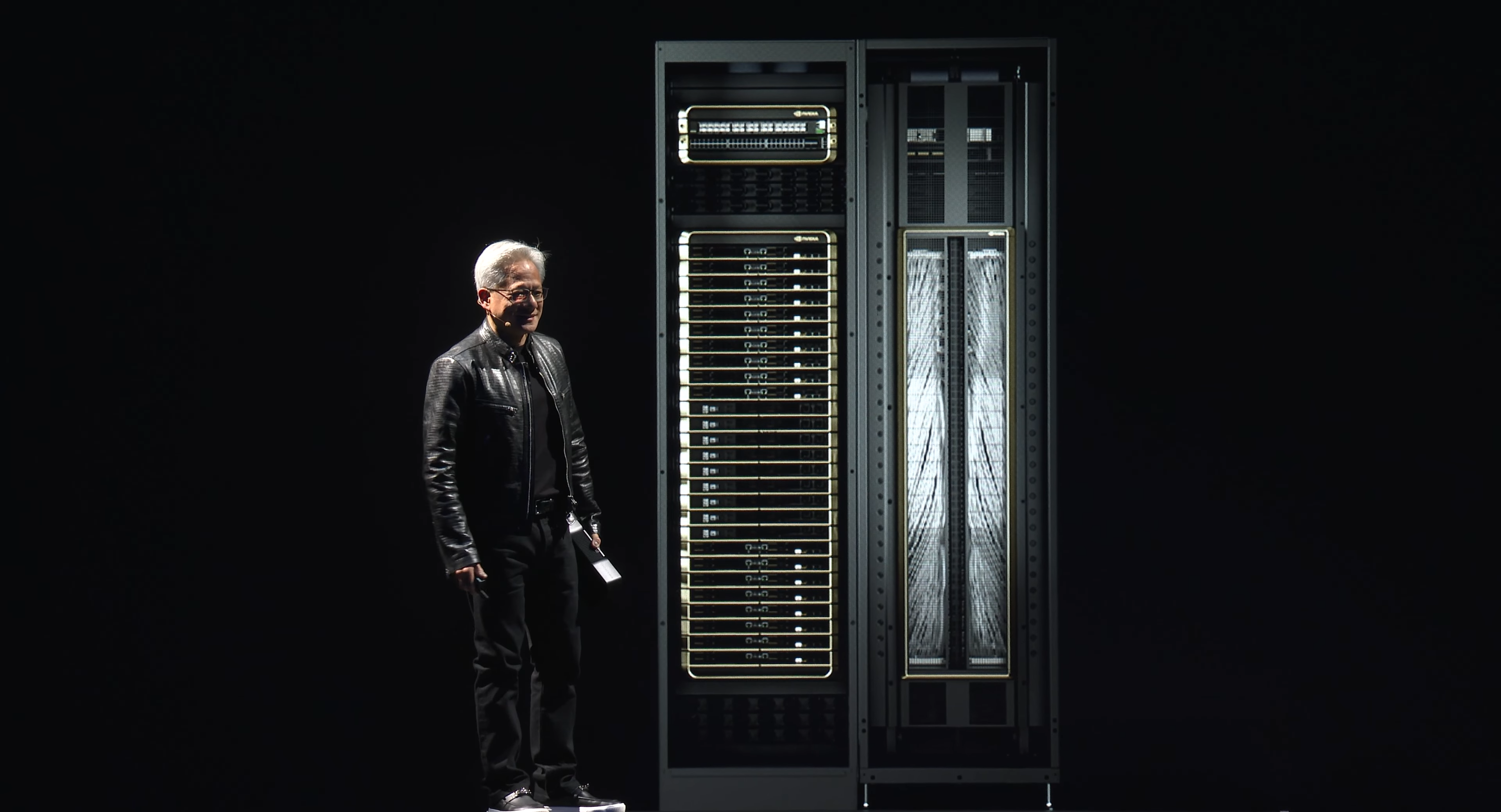 Nvidia Blackwell sunucularında ısınma ve donma sorunları baş gösterdi: devler siparişleri iptal ediyor