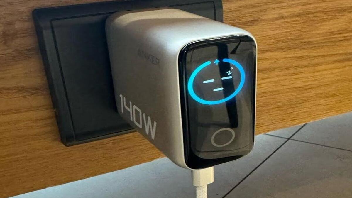 Anker, ekranlı şarj adaptörünü görücüye çıkardı!