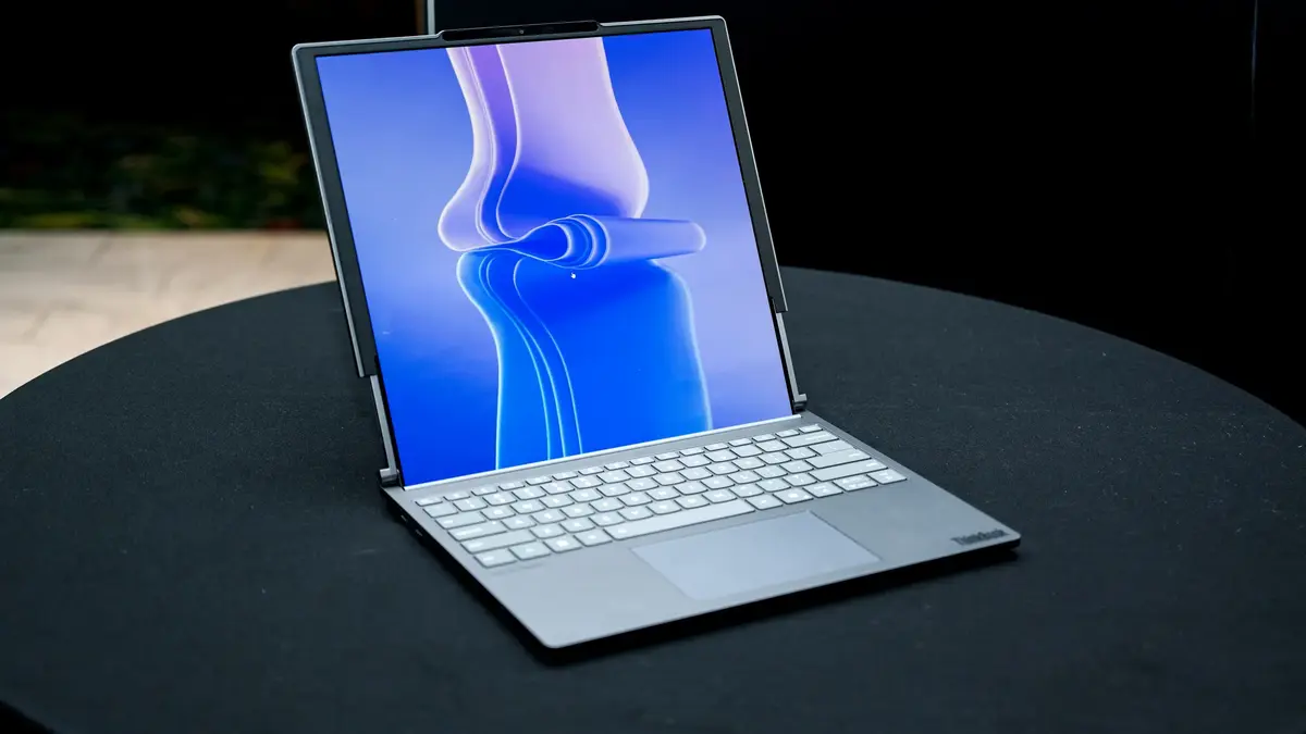 Lenovo, yuvarlanabilir ekranlı dizüstü bilgisayarını tanıttı!