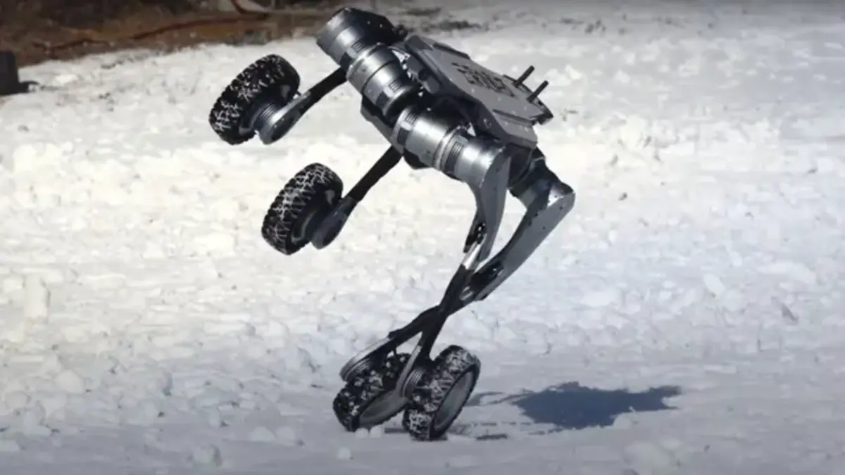 Her türlü araziye uyum sağlayan robot köpek geliştirildi!
