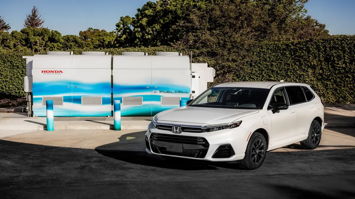 Honda, yeni hidrojen yakıt hücresi teknolojisini duyurdu!