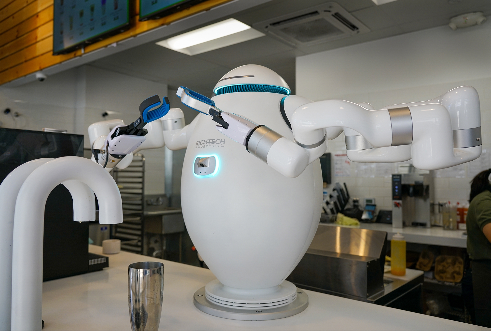 Richtech Robotics servis robotları ile çalışmaya başladı
