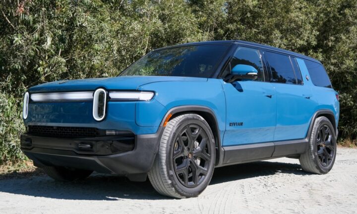 Rivian teknoloji