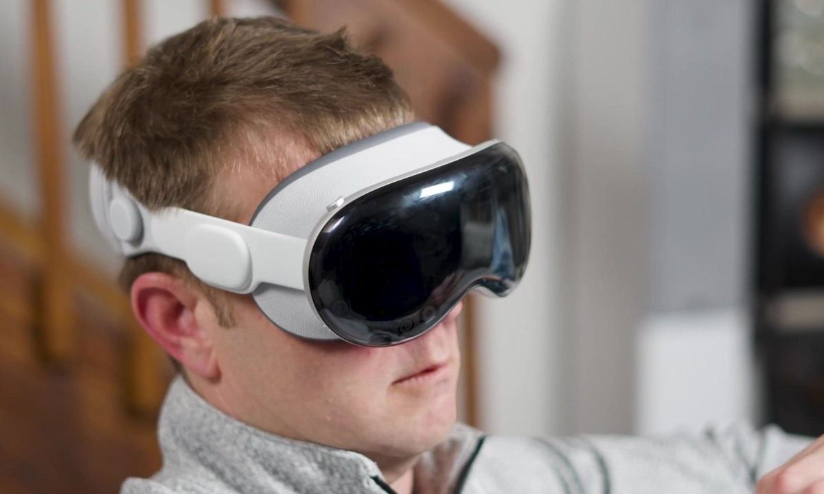 VR başlıkları düşüşe mi geçiyor?