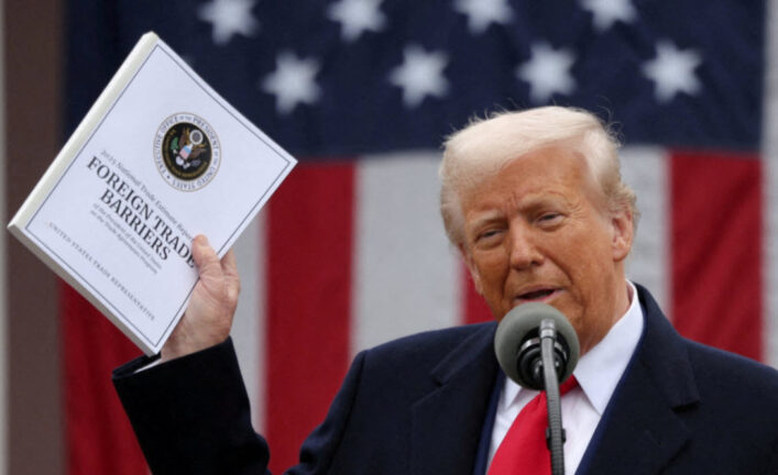 Küresel Piyasalar Trump'ın Gümrük Tarifeleriyle Sarsıldı: İki Trilyon Dolar Buharlaştı