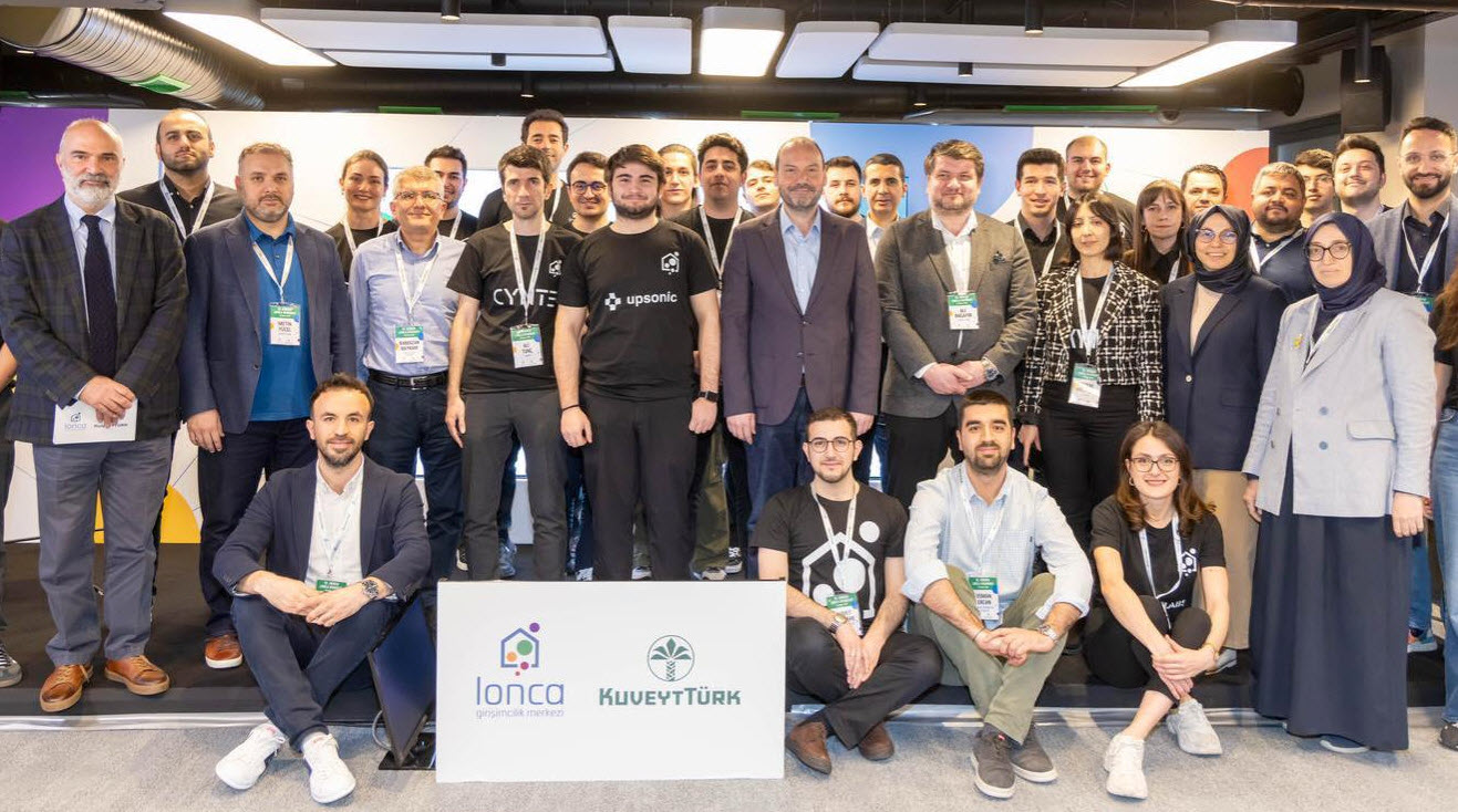 Lonca Girişimcilik Merkezi’nin onuncu dönem programı tamamlandı