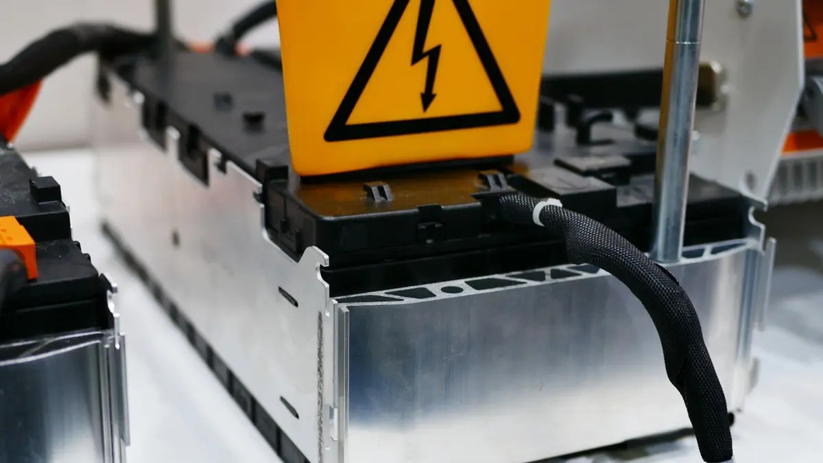 Ağaç sakızından elektrikli araç pili üretildi