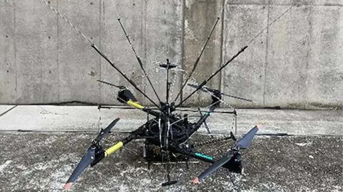 Yıldırımdan enerji üretimi için drone’lar kullanılıyor