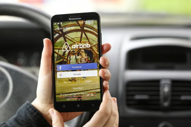 Airbnb yapay zeka müşteri