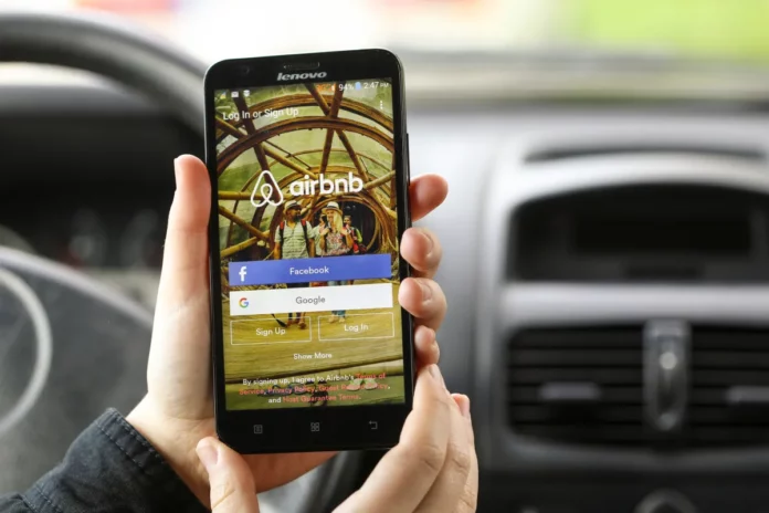 Airbnb yapay zeka müşteri