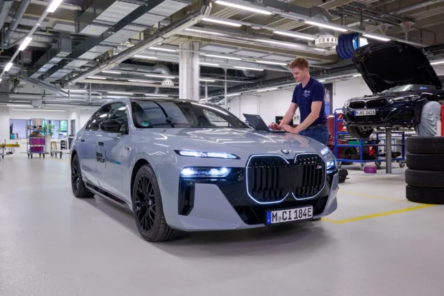 BMW katı hal pil