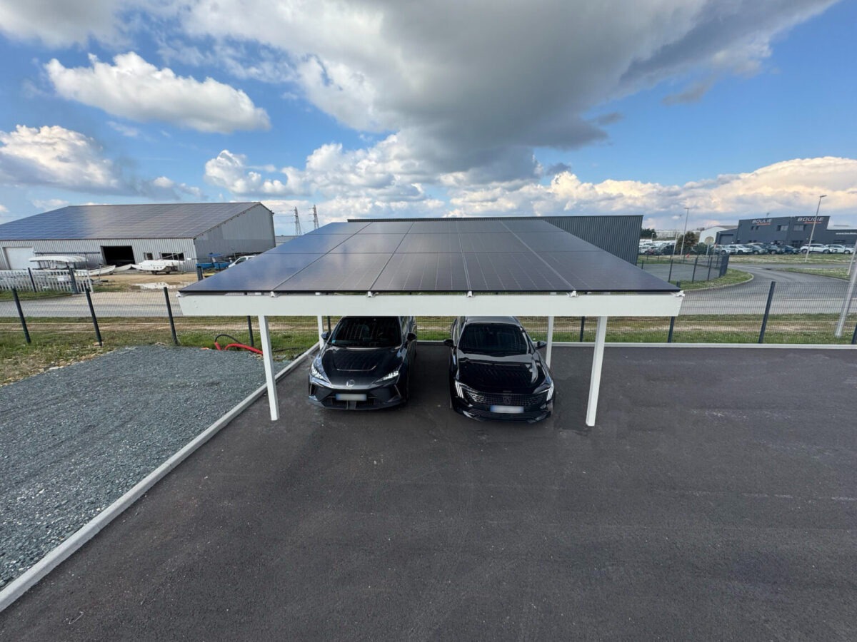 Güneş enerjili otoparklar için Closura yeni tasarım yaptı