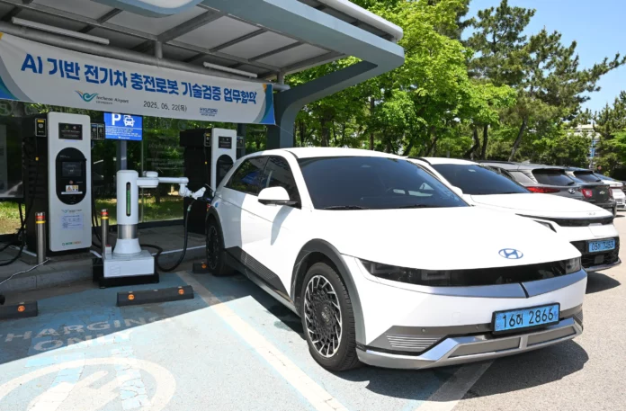 Hyundai robotik şarj cihazı