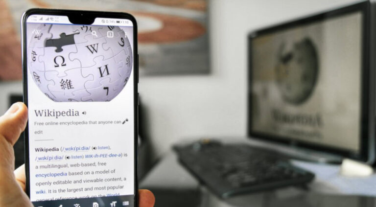 Wikipedia editörlerini yapay zeka ile mi değiştirecek?