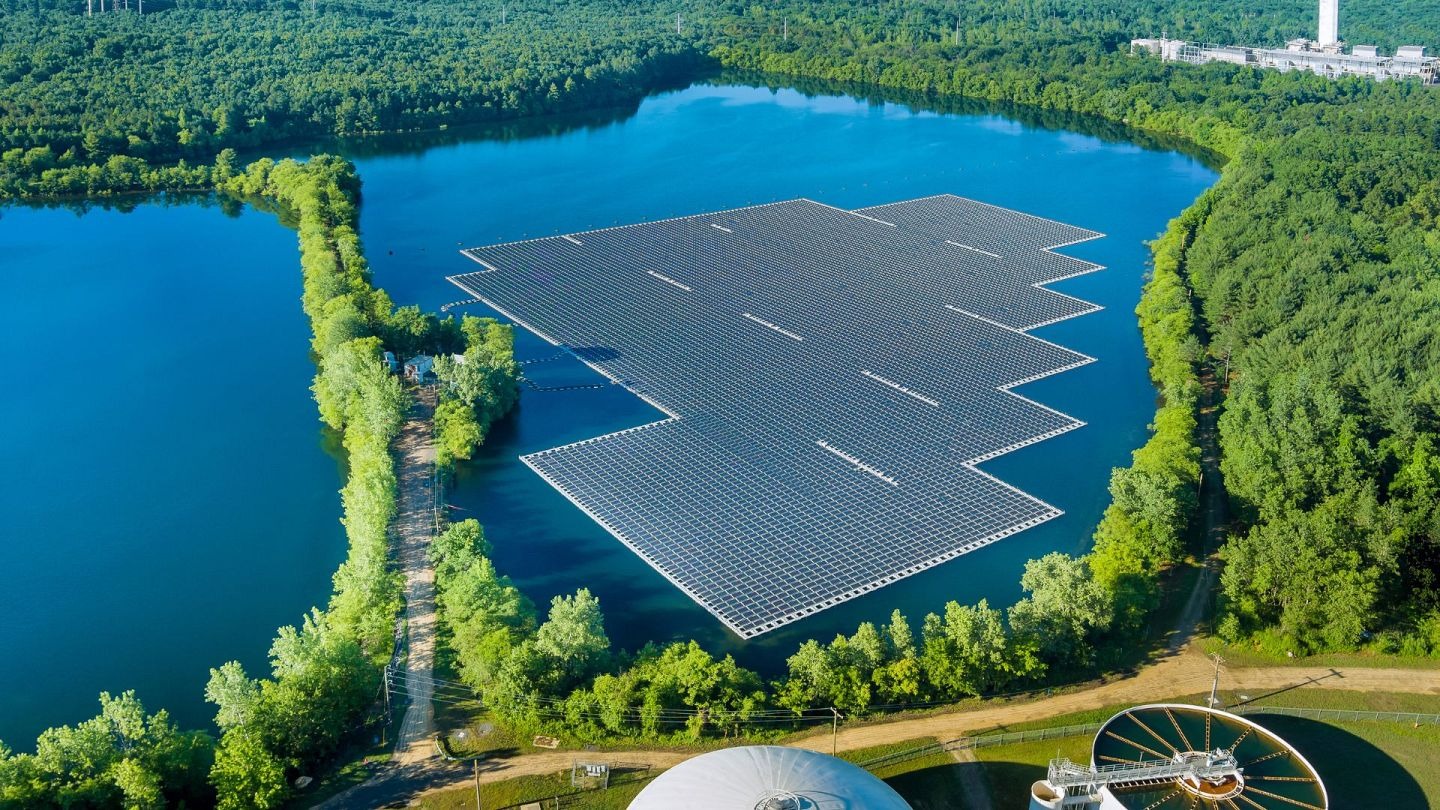 Açık deniz PV sistemi zorlu dalgalara dayanıyor