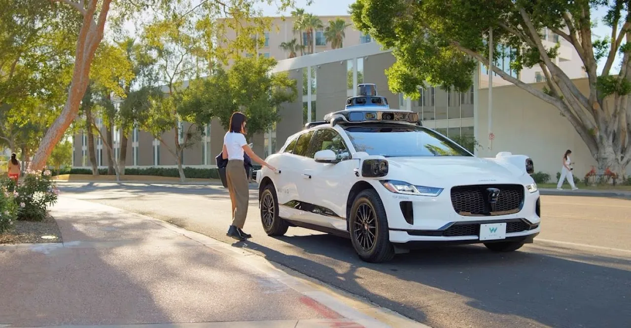 Waymo otonom taksi kapsamı genişliyor