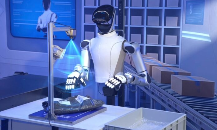 İnsansı robot L7