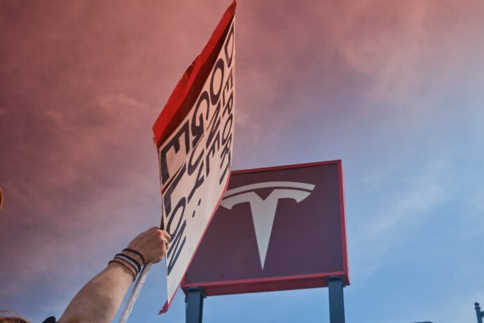 Tesla ikinci çeyrek