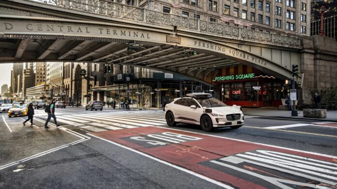 Waymo otonom testleri