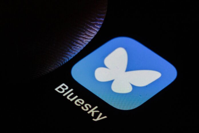 Bluesky yaş doğrulaması
