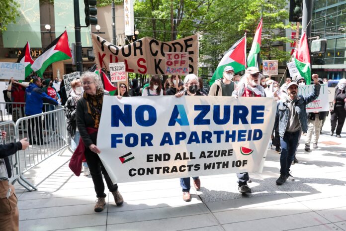 Microsoft başkanlık ofisi protestoları