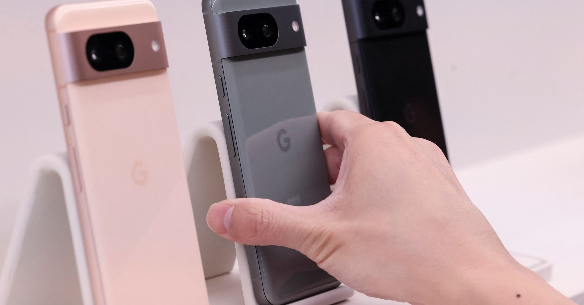 Pixel Care+ cihaz koruma programı başladı