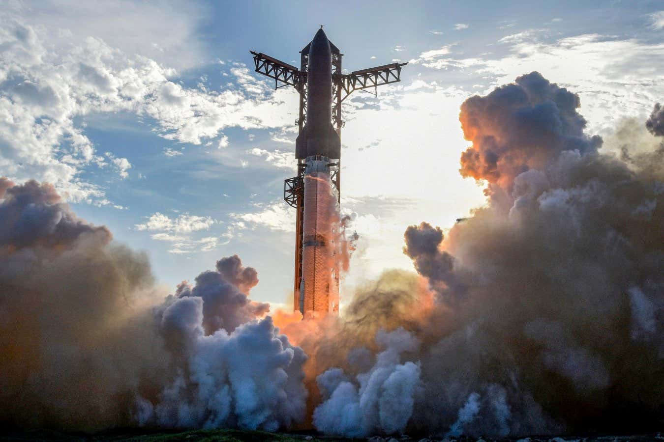 SpaceX Starship fırlatması 10. denemede başarılı oldu