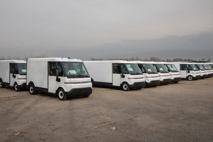 Amazon elektrikli kamyonet