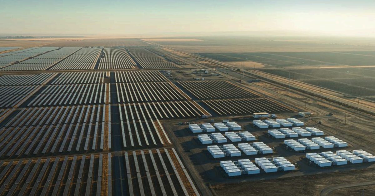 Tesla Megablock modelini tanıttı