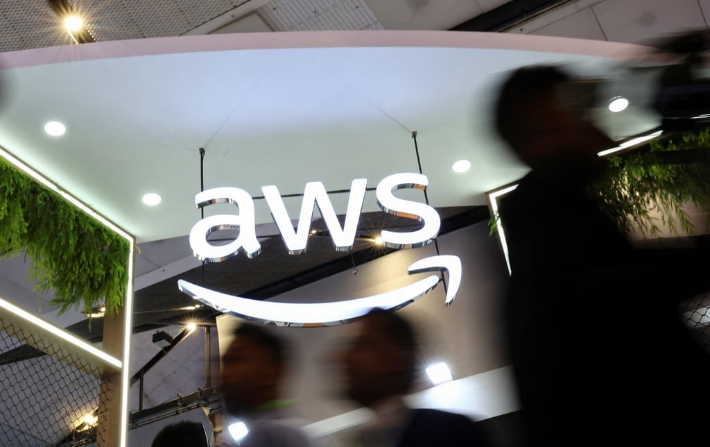 AWS kesinti sonrası toparlanma gösterdi