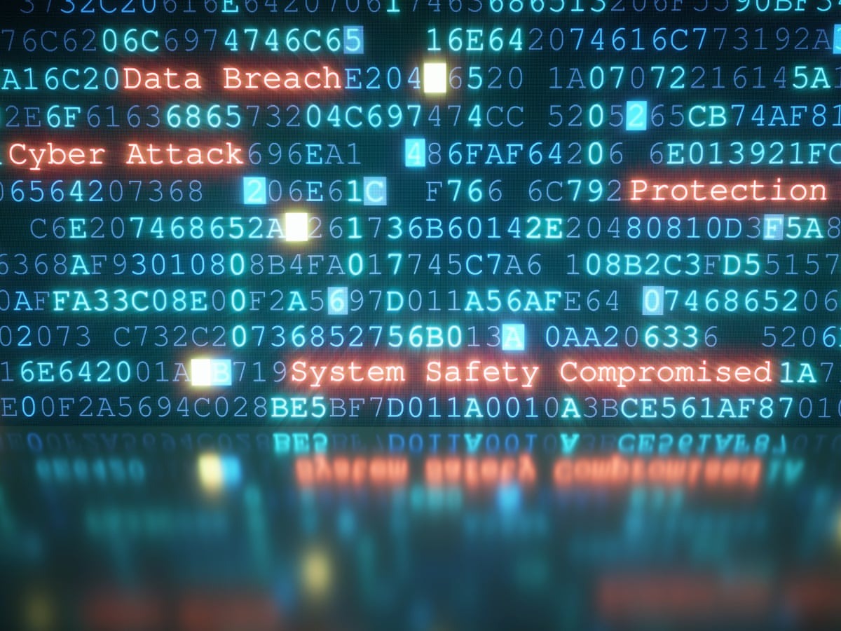 İngiltere siber olaylar nedeniyle iş liderlerini uyardı