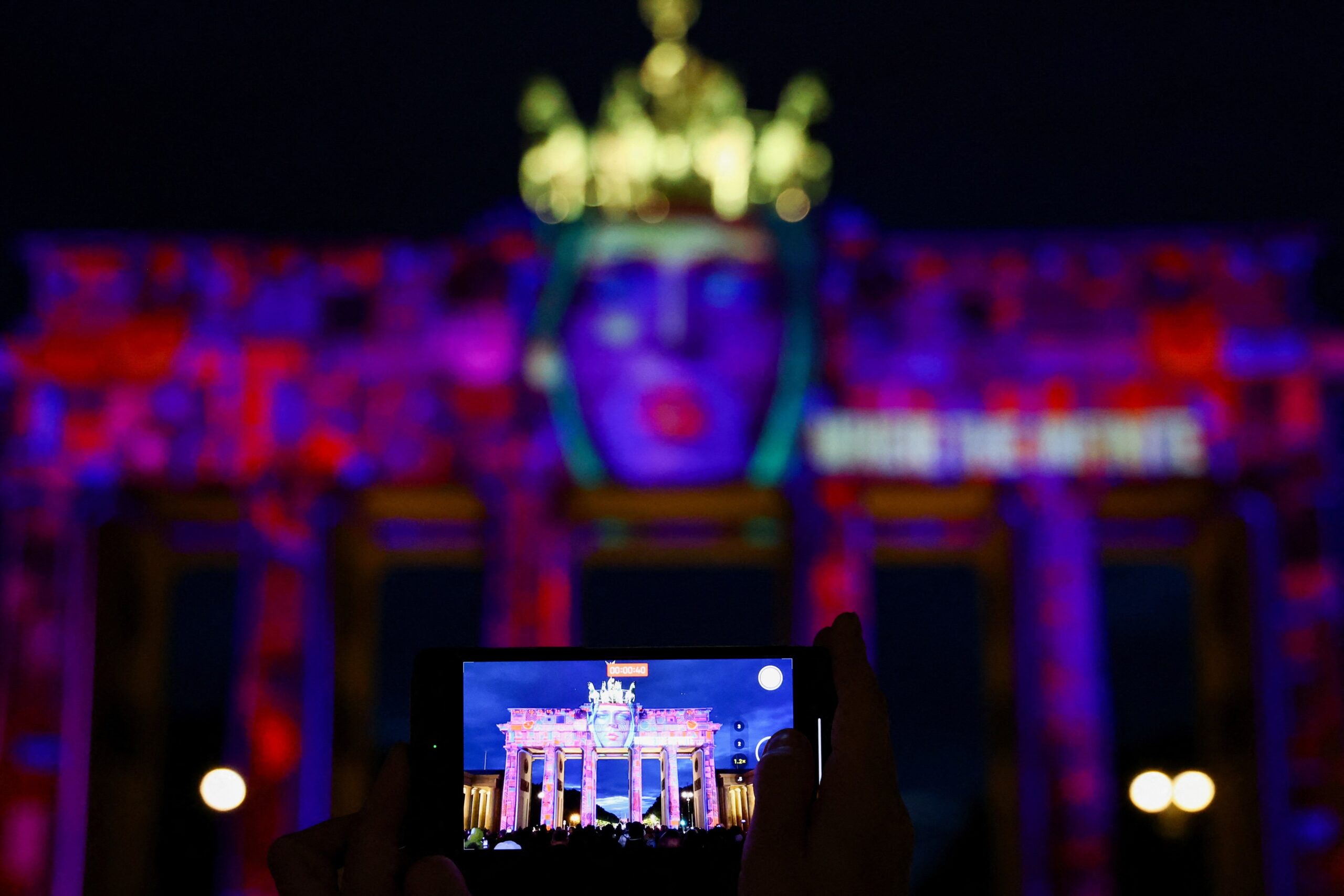 AB çevrimiçi dolandırıcılık için önlem alıyor