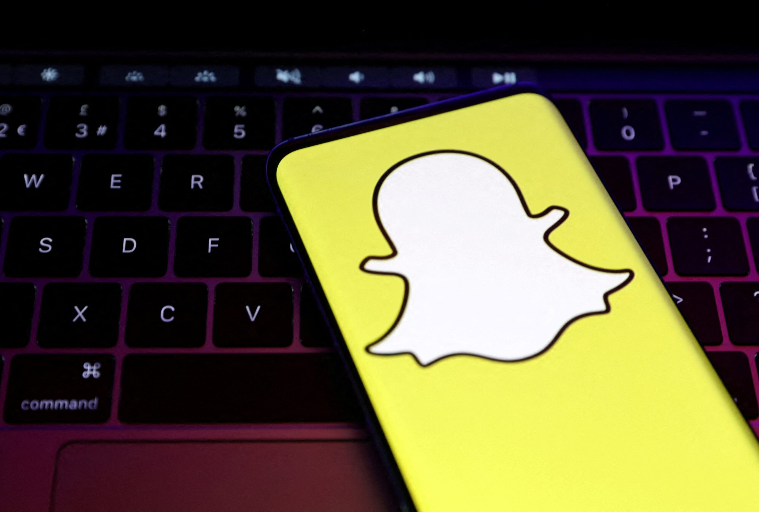 Snapchat Perplexity ile sohbete yapay zeka getiriyor