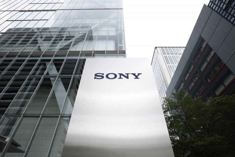 Sony finansal beklentisini yükseltti
