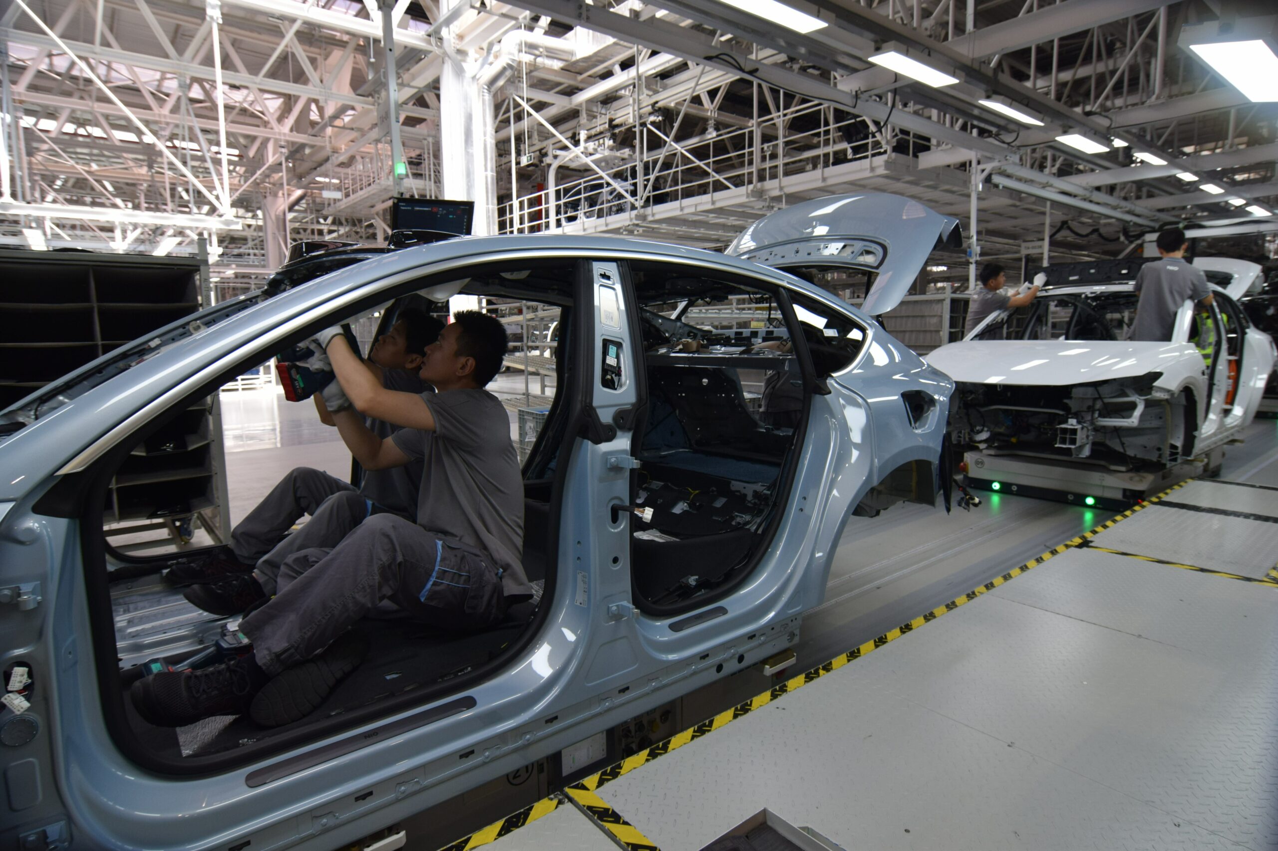 Tesla Çin kaynaklı parçaları değiştirmeyi hedefliyor