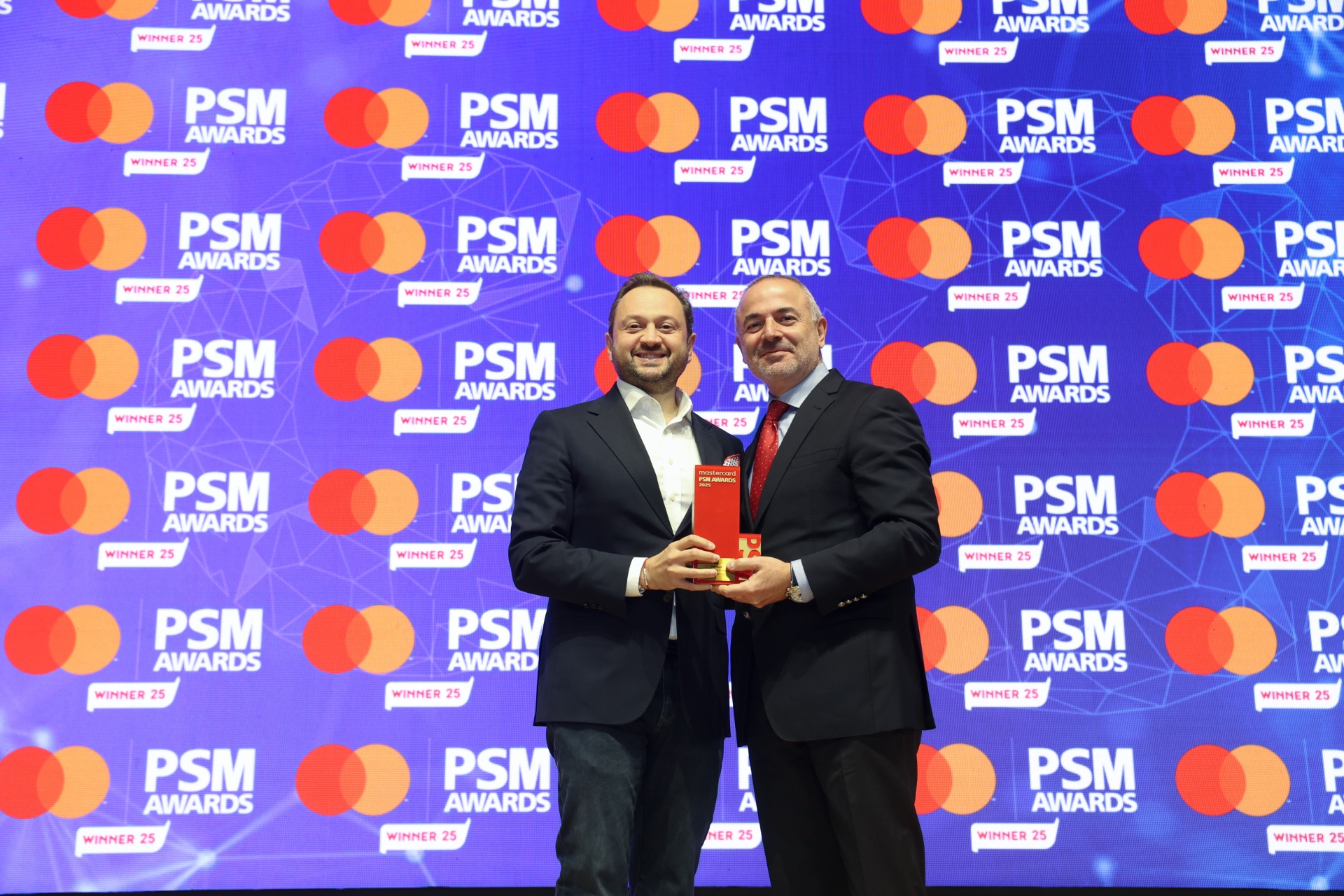 Figopara’ya çifte gurur 