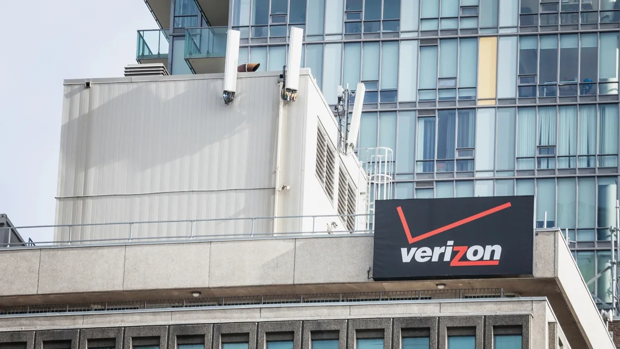 Verizon kablosuz ağ kesintisi acil aramaları etkiledi
