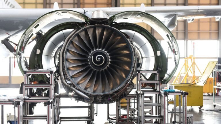 Yeni nesil metal uçak