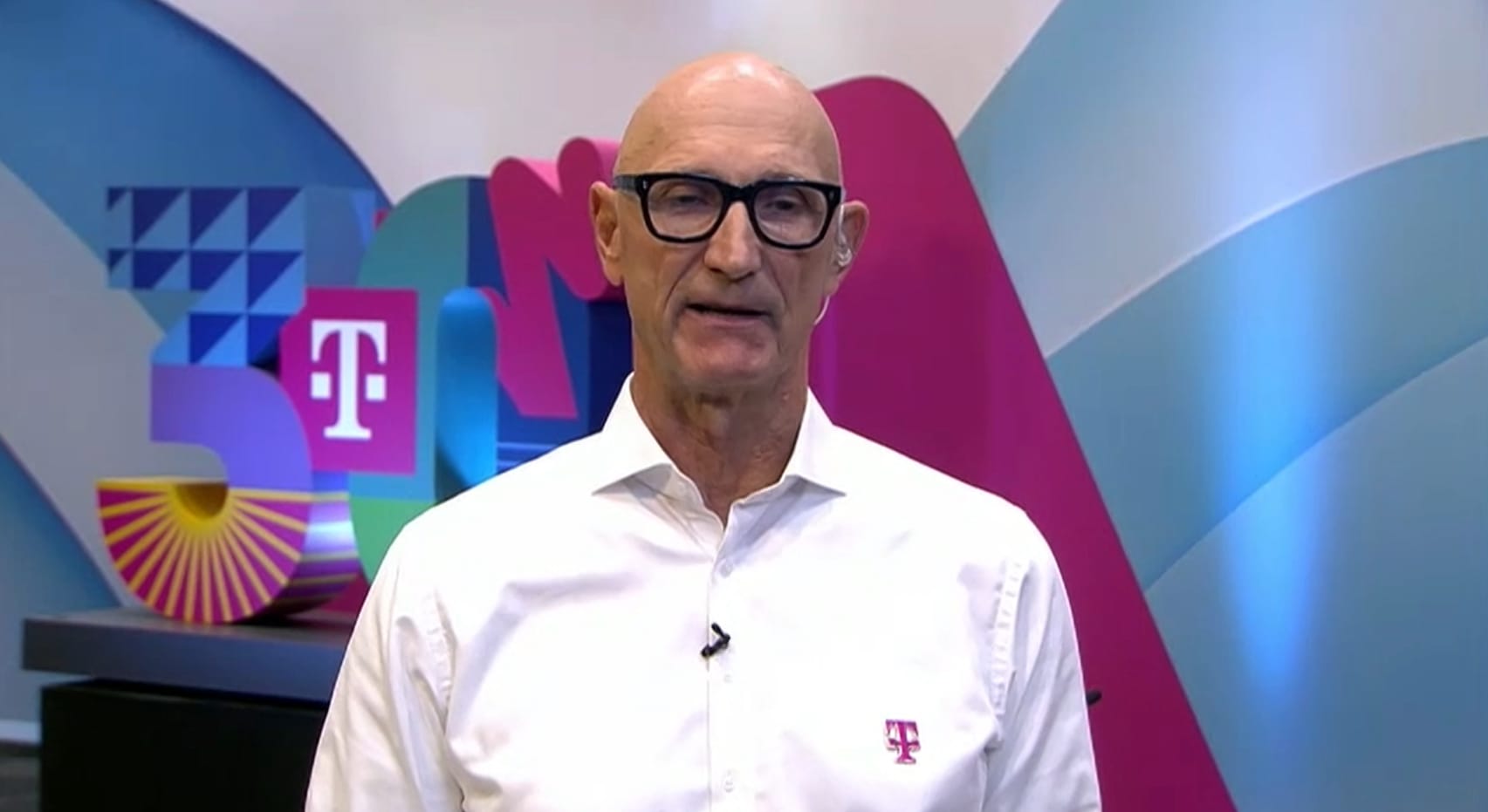 Deutsche Telekom AB telekomünikasyon kurallarını eleştirdi