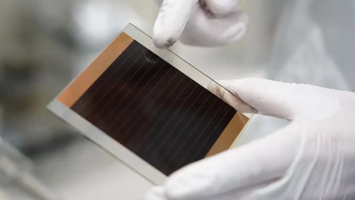 Perovskit panel verimliliği