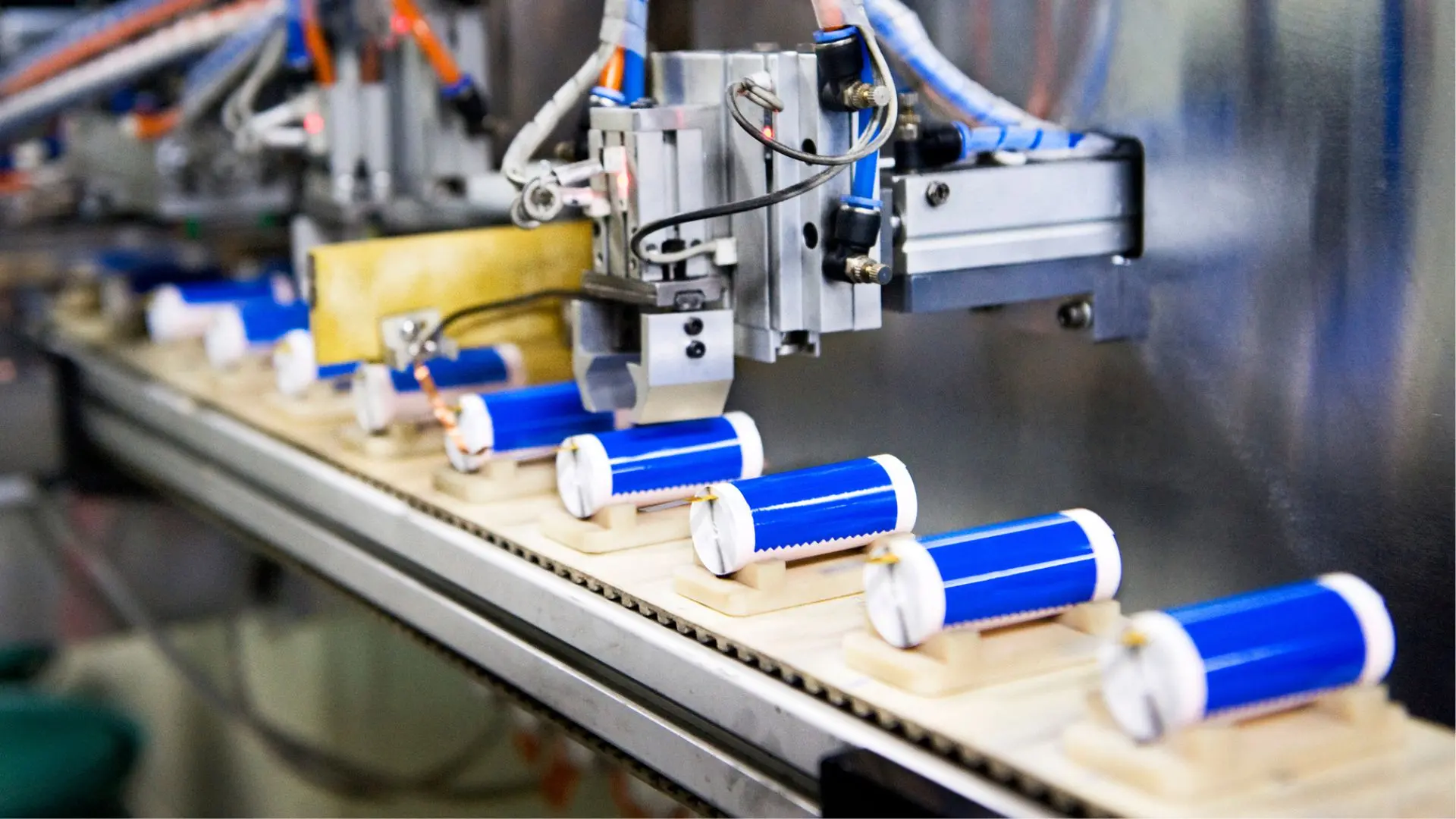 Su bazlı pil uzun ömürlü hale geldi