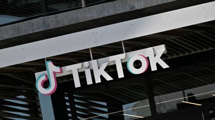 TikTok çevrimiçi içerik kuralları