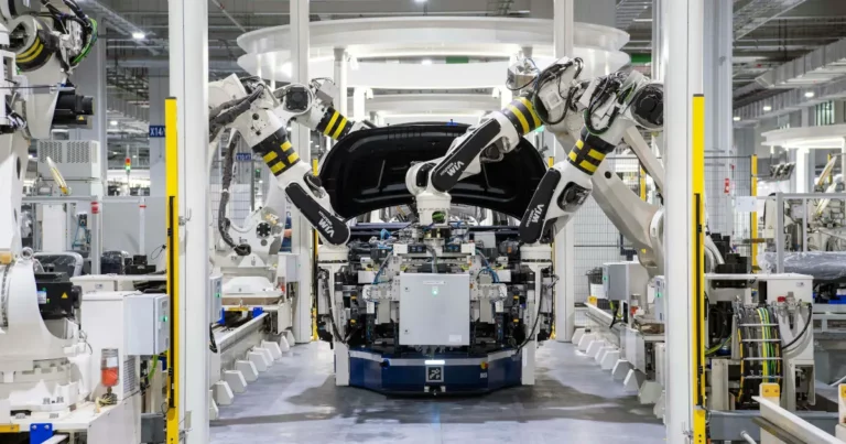 Blackwell montaj hatları