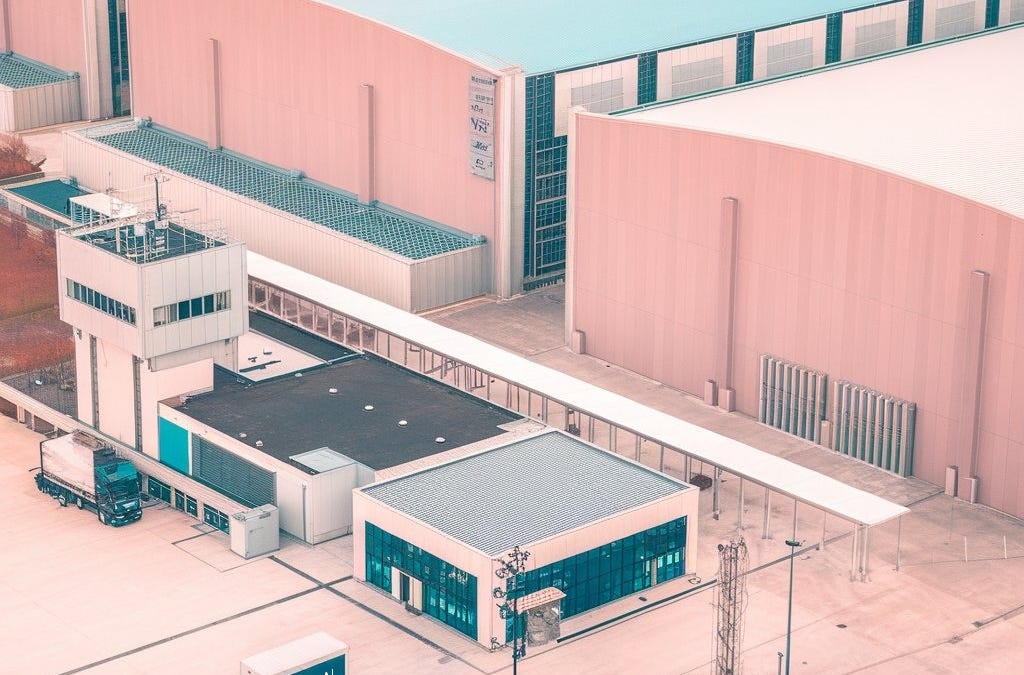 Mistral veri merkezi kurulumu için borç aldı