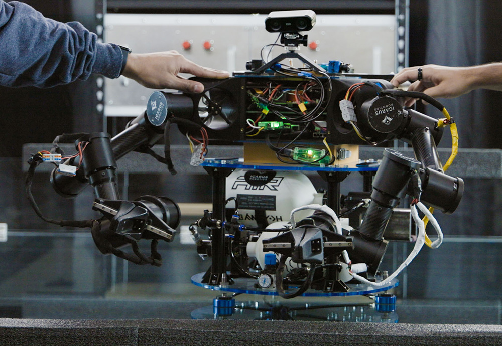 Voyager serbest uçuş robotu test edecek